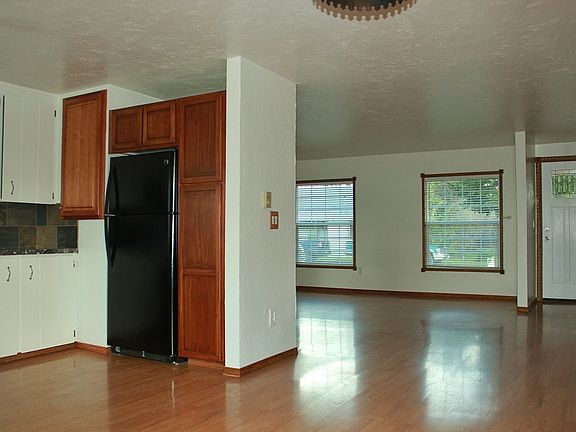 5th image of 1417 Crescent Ave