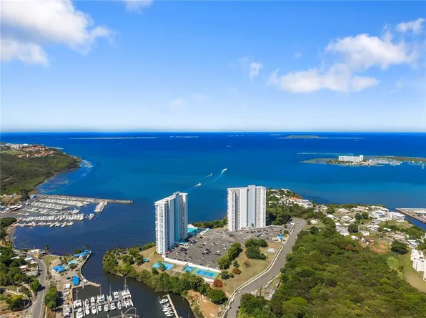 (undisclosed Address), Fajardo, PR 00738