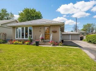 26 Manor Rd, Saint Thomas, ON N5R5C9