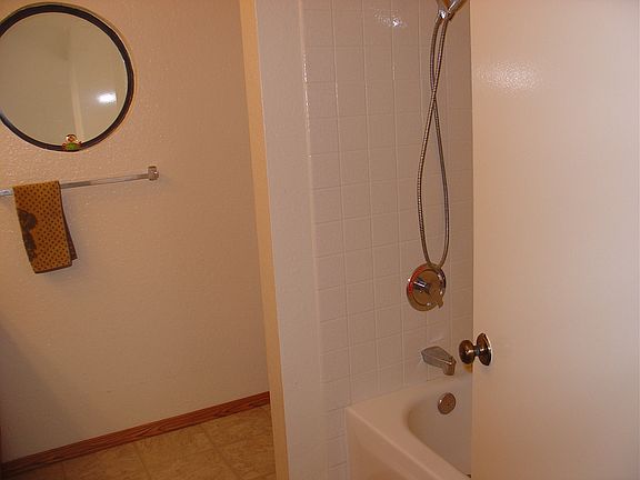 5th image of 10955 Elderwood Rd