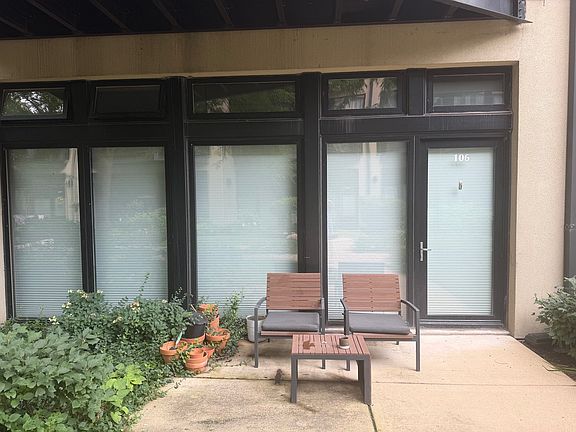 4th image of 1151 W 14th Pl Unit 106