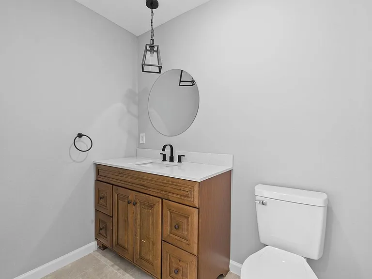 2220 Holman St — Photo 23