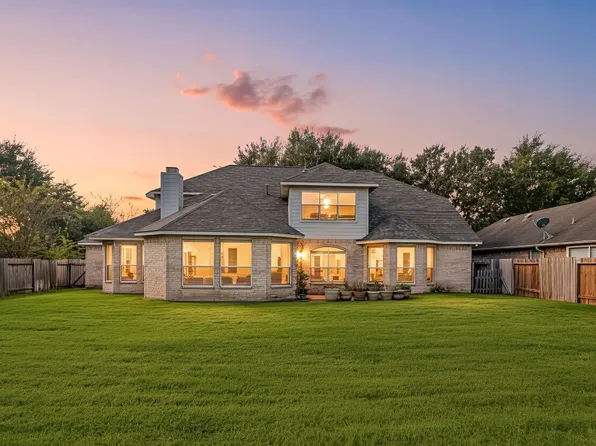 14910 Lake Woodbridge Ct