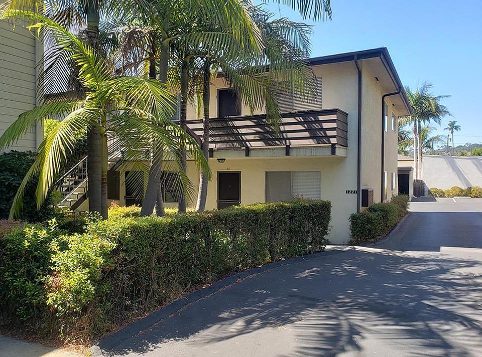 1st image of 1221 De La Vina St Unit B1