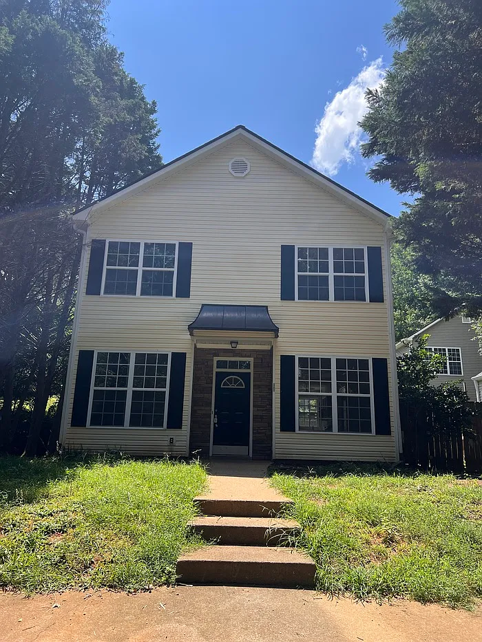 3 bed, 2.0 bath, 1100 sqft, $1,895 — Photo 1