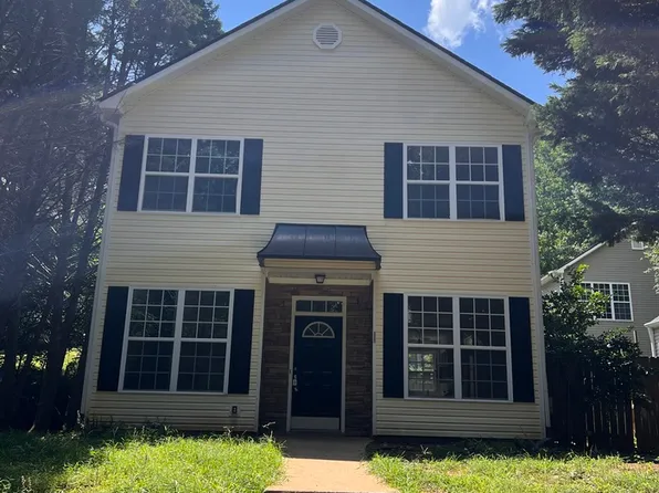 9135 Belaire St, Gainesville, GA 30506