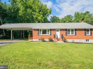 6411 Nelson Dr, La Plata, MD 20646