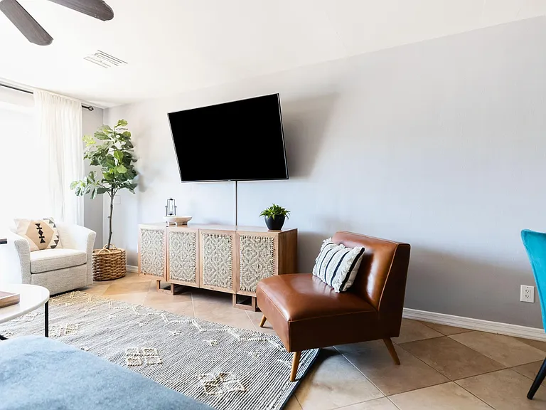 8632 E Sheridan St — Photo 11