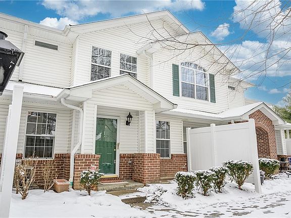 3rd image of 6440-5 Potomac Square Ln