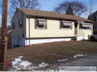 69 Wenham St, West Haven, CT 06516