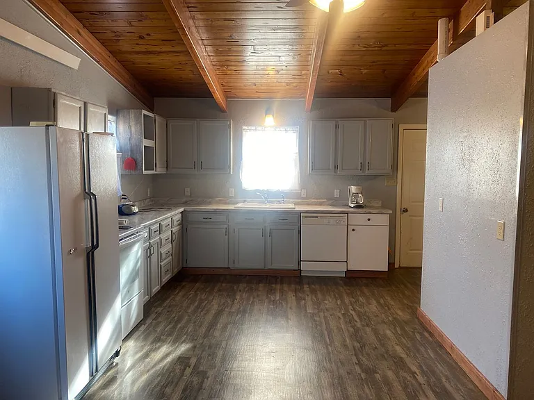 134 E New York St — Photo 6