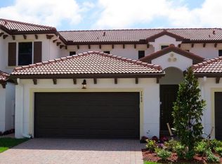7980 Bristol Cir, Naples, FL 34120