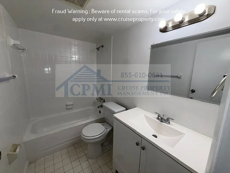 2930 Forest Hills Blvd — Photo 36