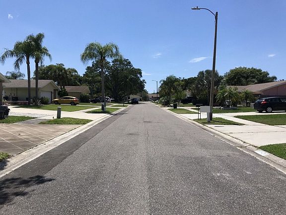 5th image of 1623 Dale Cir S