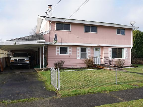 3rd image of 3243 Birch Ave