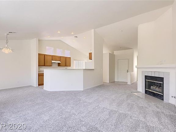 3rd image of 6032 Pele St