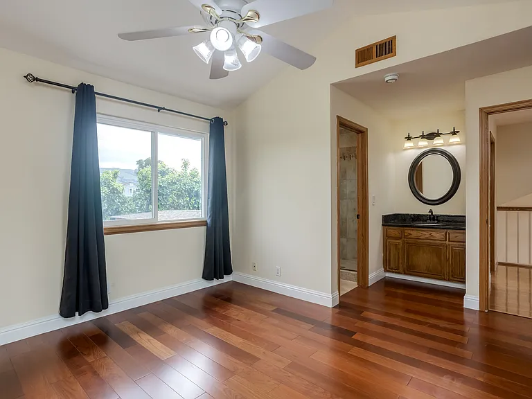 2256 Emerald Hills Cir — Photo 16