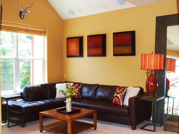 2nd image of 210 Daly Ave