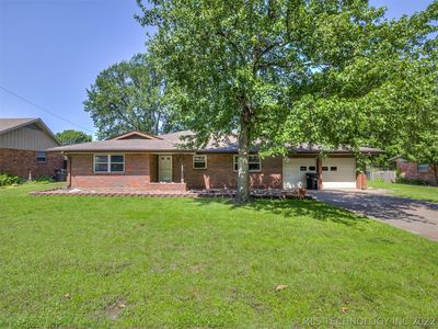 1225 SE Greystone Ave, Bartlesville, OK, 74006
