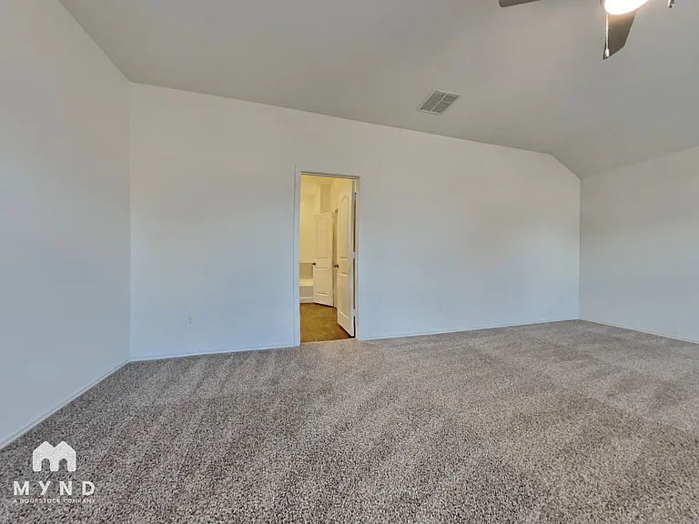 16034 Jordan Meadow Way — Photo 8