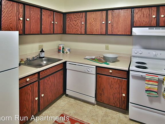 2nd image of 820 Kris Dr APT 162
