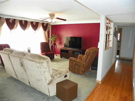 5th image of 14676 Seneca Trl