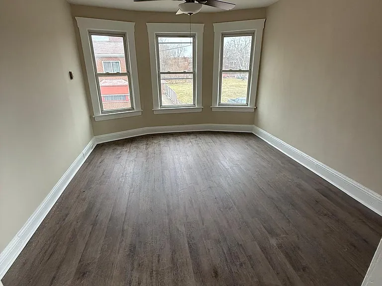 8212 Golden Ave #2 — Photo 6