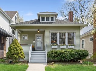 2305 Grey Ave, Evanston, IL 60201