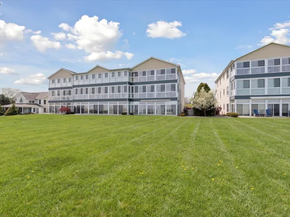 812 E Main St #Ld1, Lakeside Marblehead, OH 43440