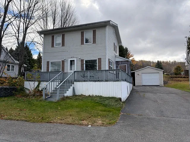 2 bed, 1150 sqft, $1,200 — Photo 1