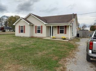 136 Royal Garden Dr, Murfreesboro, TN 37130