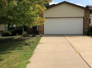 106 Astoria Rd, Springfield, IL 62704