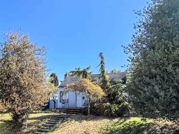 2221 State Street, Everett, WA 98201