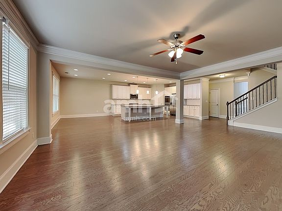 5th image of 146 Water Oak Dr