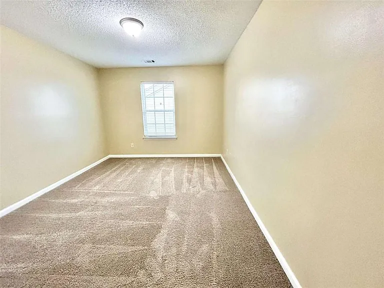 5400 Festival Ave — Photo 14