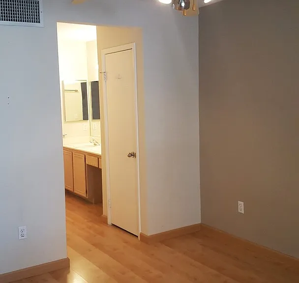 8070 W Russell Rd #1010 — Photo 18