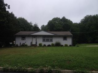 2475 Peter Cheeseman Rd, Sicklerville, NJ 08081