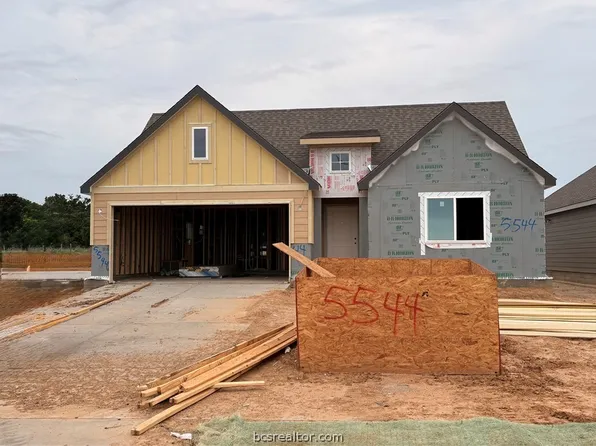 5544 Harriet St, Bryan, TX 77803