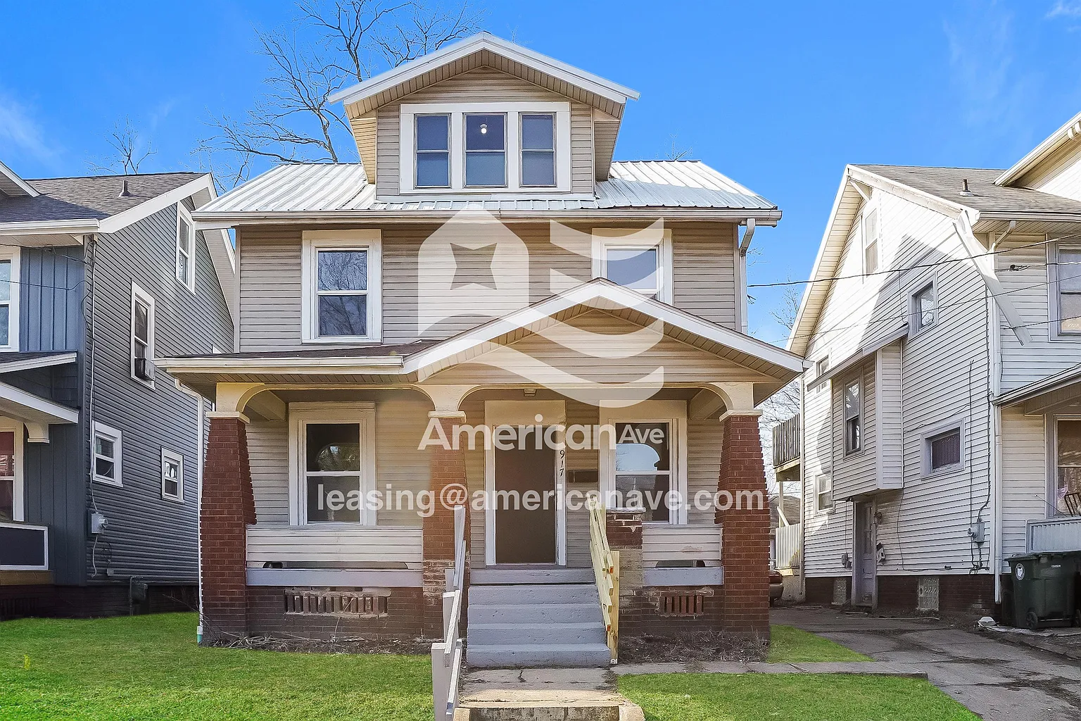 917 Gilmore Ave NW photo 1