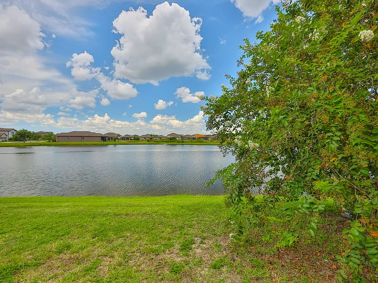 9160 Hillcroft Dr — Photo 29