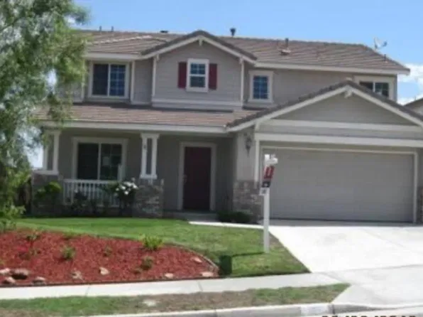 31940 Honeysuckle Ct, Lake Elsinore, CA 92532