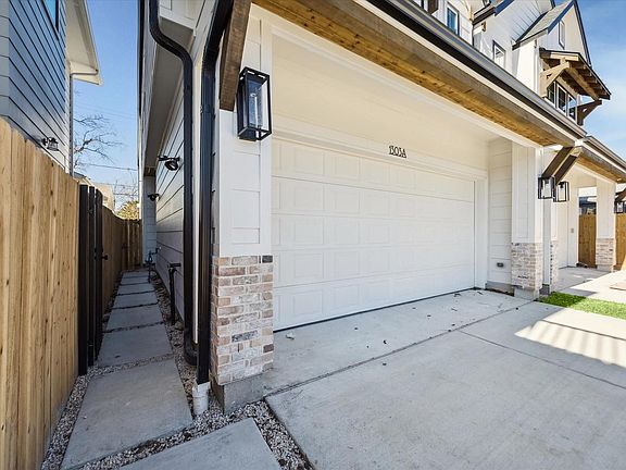 4th image of 1303 Cordell St #B