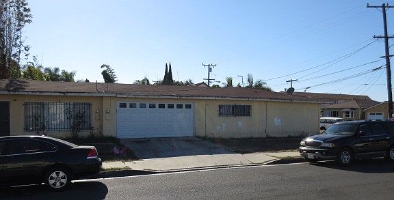 2nd image of 14526 Chadron Ave