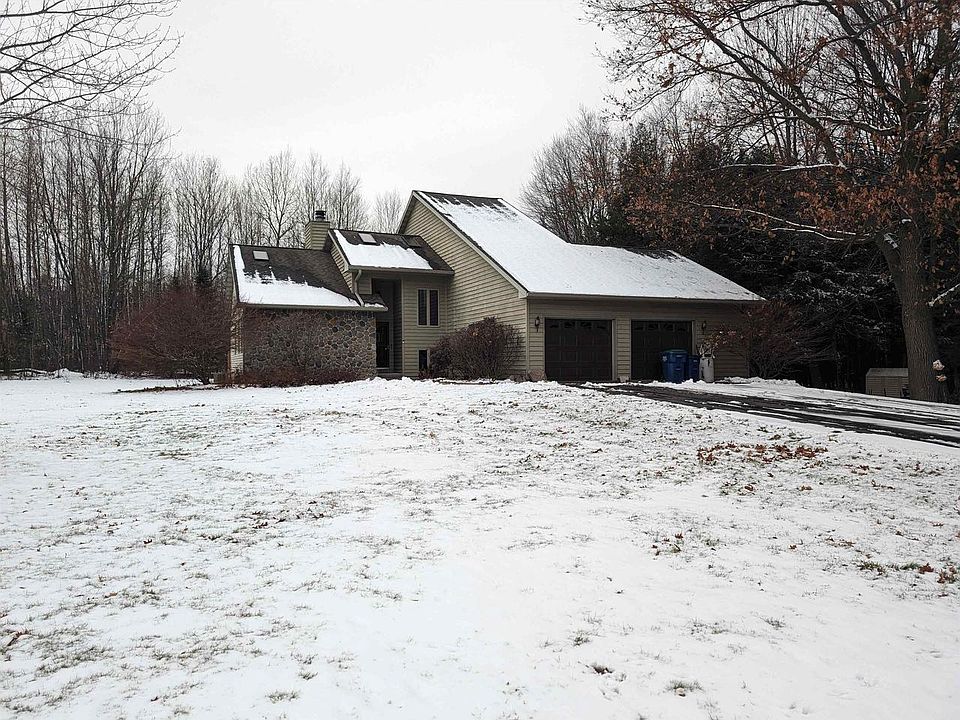 1st image of 150097 WINEBERRY LANE