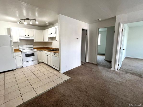 3390 S Clay St APT 1