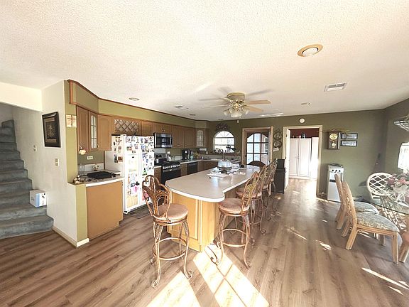 2nd image of 118 Saint Bridget Dr