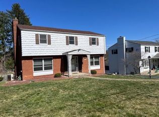 1209 Holy Cross Dr, Monroeville, PA