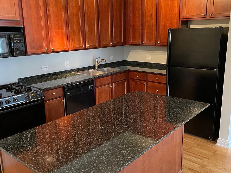 1st image of 333 N Jefferson St #11B