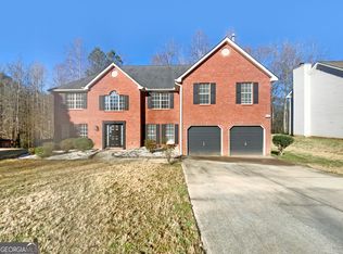 3941 Cain Mill Dr, Lithonia, GA 30038