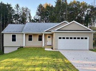 13130 Spruce Ridge Rd, Gowen, MI 49326